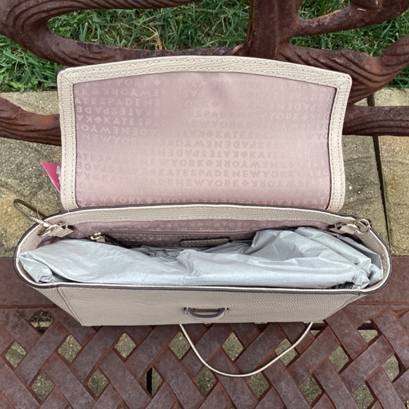NWT kate spade Riverside St Emmie Warm Beige Chain Strap Leather Crossbody - Picture 10 of 11